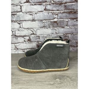 Minnetonka Tucson Gray Suede Southwestern Fur Lined Booties Women Sz 7M US/38EU